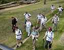 Et la troupe arrive pour une pause biberon